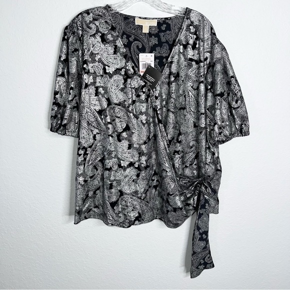 Michael Kors Top Women’s 2X Wrap Blouse Paisley Silver Shirt B22 - Picture 1 of 8